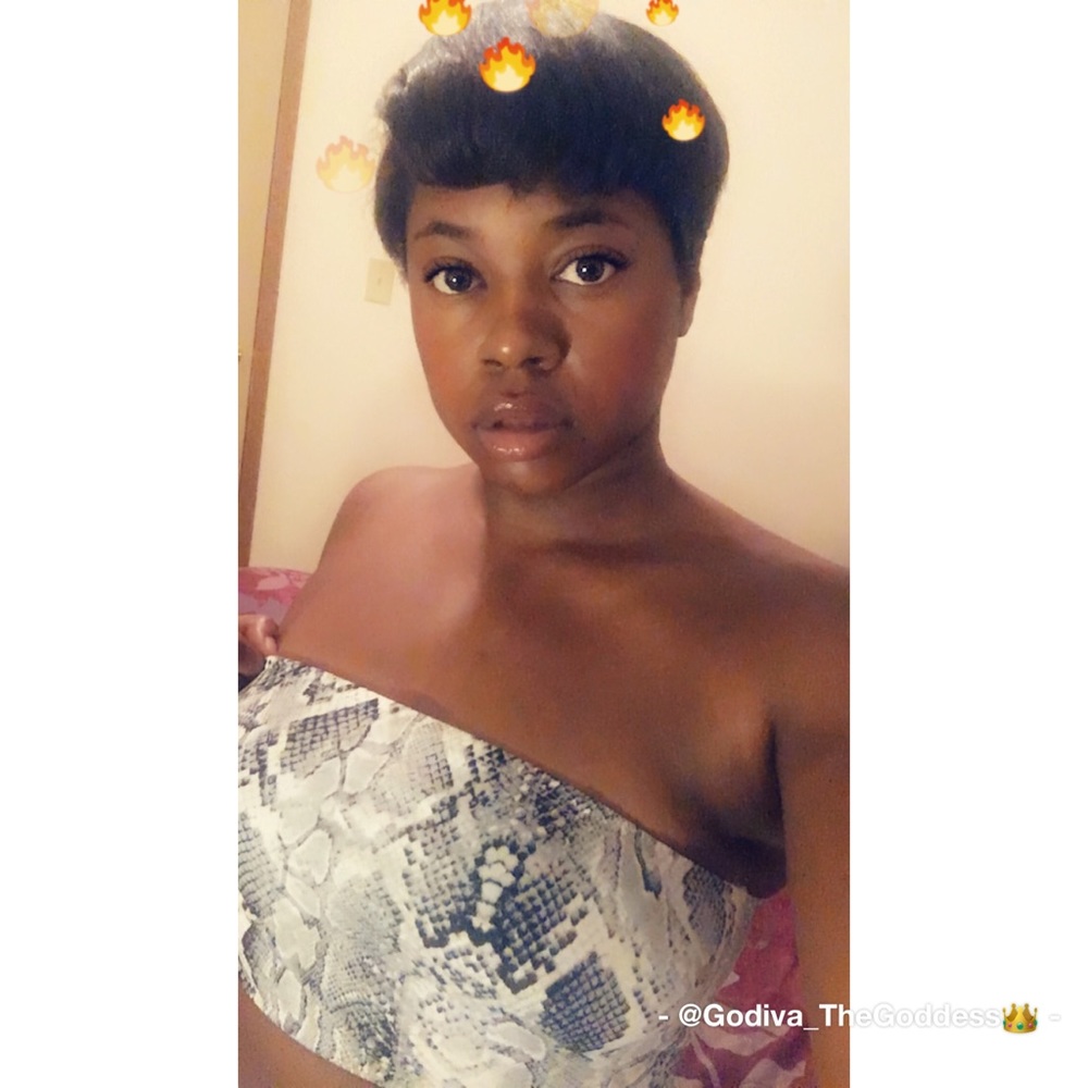 Meet your Posher, Godiva